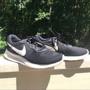 Black Nike Sneakers